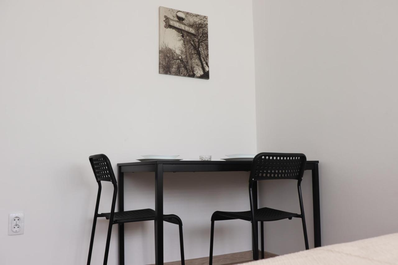 Apartman Lena Banovo Brdo Lejlighed Beograd Eksteriør billede